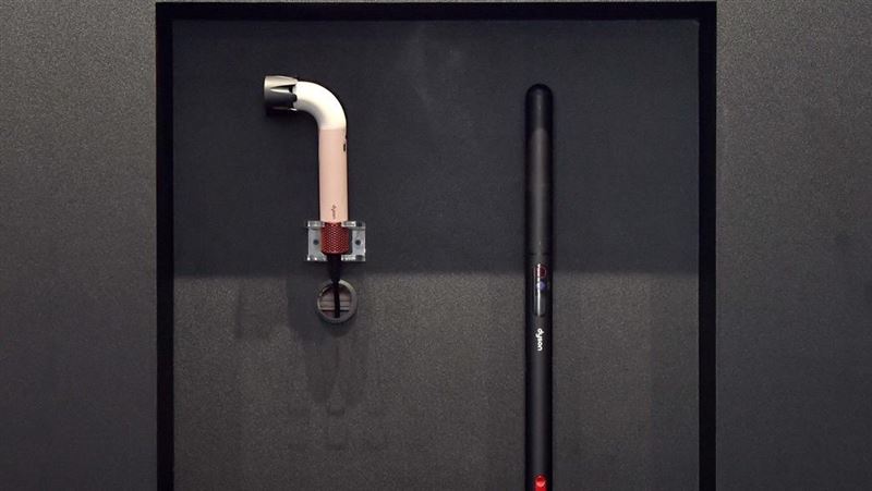 超輕量卻很能吸！Dyson推鉛筆吸塵器