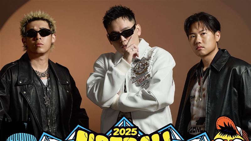 玖壹壹空降火球祭　滅火器親揭私下交情