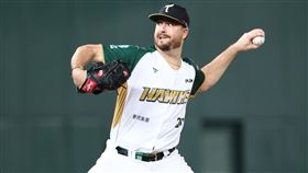 台鋼雄鷹艾速特。（圖／台鋼雄鷹提供） 