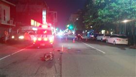 台中,汽車,碰撞,婦人（圖／翻攝畫面）