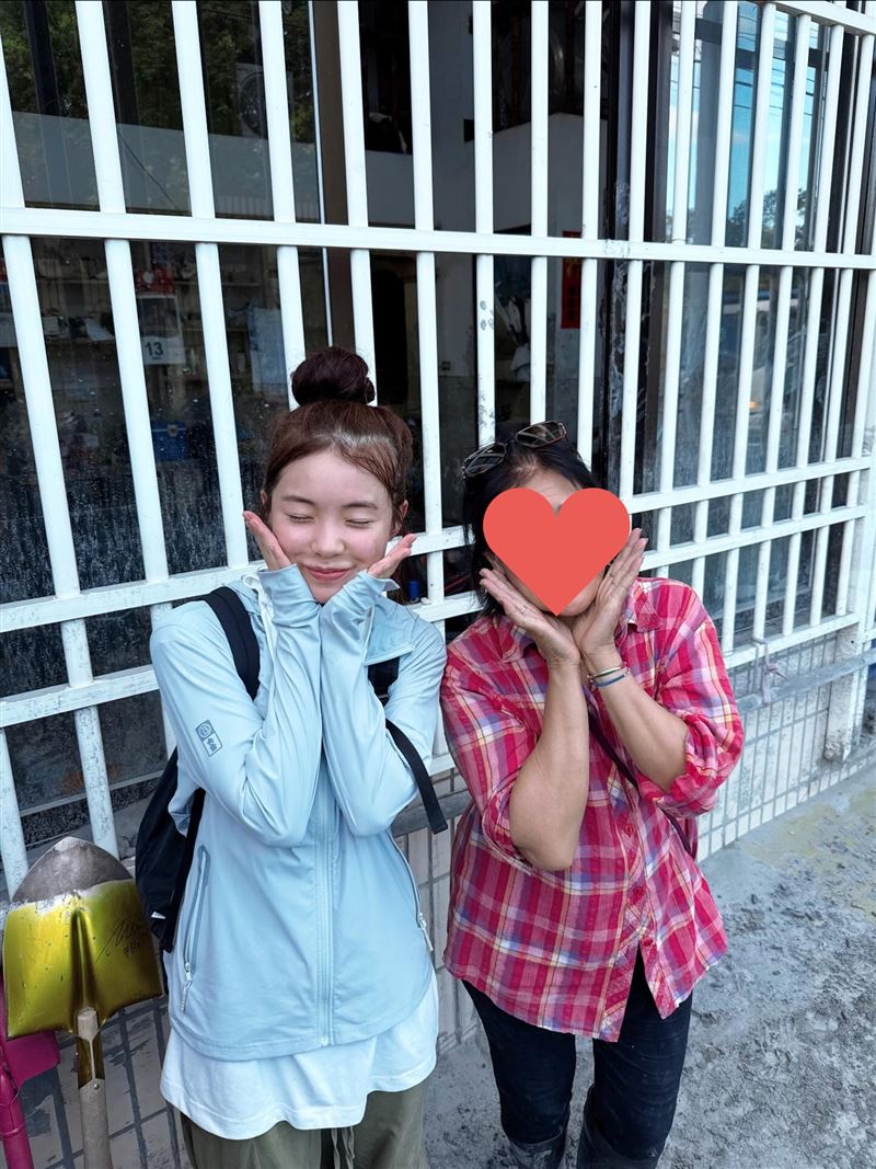李多慧前往花蓮光復救災，受災戶態度讓她深受觸動。（圖／翻攝自李多慧Threads）