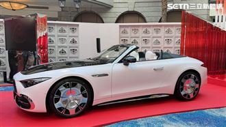 史上最浪漫！Maybach首款雙座敞篷跑車