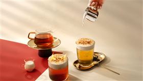 老賴茶棧推出烤糖奶蓋系列。（圖／老賴茶棧提供） 