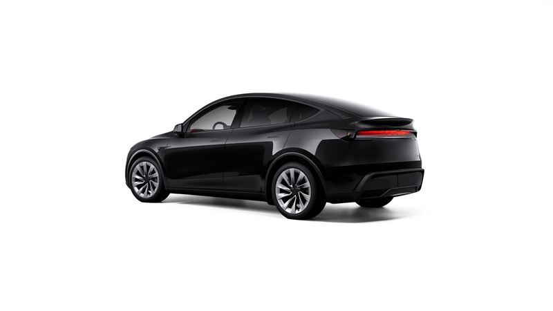 Model Y全車系新增曜石黑車色。（圖／Tesla提供）
