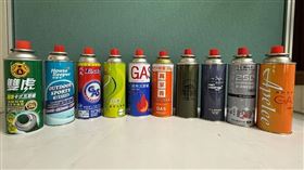 標準局與消保處抽驗10件市售瓦斯罐，全數通過落下、氣密與耐壓試驗。標準局提醒，購買時應認明商品檢驗標識並確認中文標示完整，使用時保持通風、避免多爐並列，回收前須確認罐體用盡並標示「內有高壓瓶」。（圖／經濟部提供） 