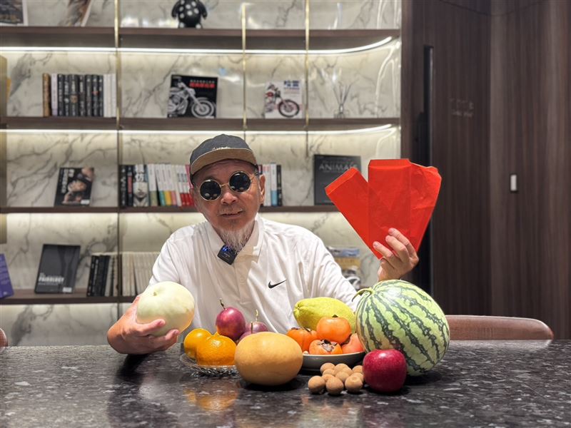 廖大乙表示，中秋記得拜土地公很重要，但重要的是平常就要行善積德，關鍵時刻還可以絕處逢春。（圖／翻攝畫面）