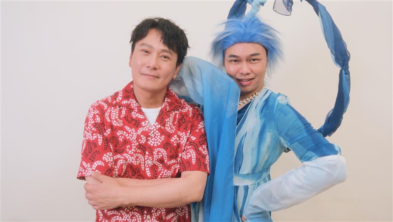 張信哲珍貴畫面出土 合體王菲、那英熱舞