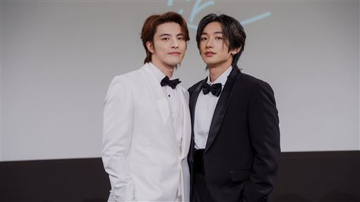 BL劇男星哭了！告白CP搭檔：一直在一起