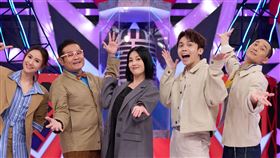 SANDY吳姍儒（左起）、許效舜、苗可麗、黃豪平、浩子（圖／公視台語台提供）