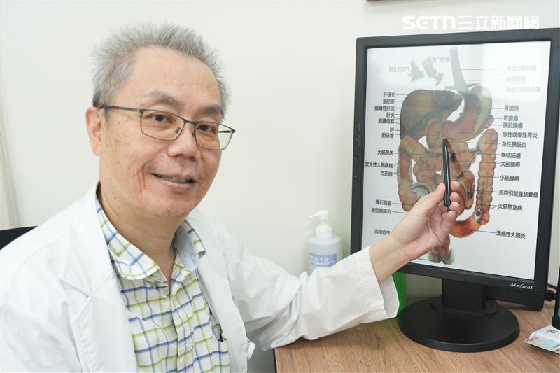 醫師提醒，急性胰臟炎的典型症狀包括上腹劇烈疼痛、噁心、嘔吐，通常疼痛會放射到背部，有時甚至伴隨發燒，嚴重時還可能危及多重器官功能，甚至有休克風險。（圖／翻攝畫面）