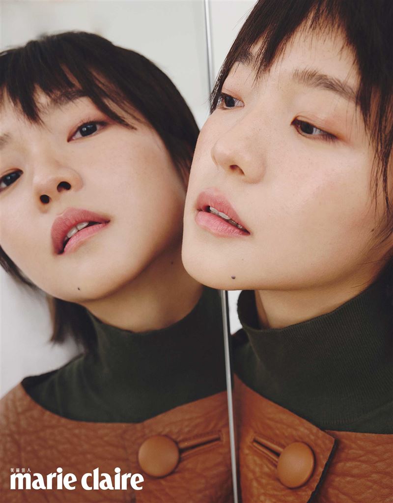 林廷憶透露父母都是公務員。（圖／Marie Claire Taiwan美麗佳人提供）