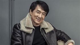 成龍出道多年，賺進無數財富。（圖／翻攝自成龍IG）