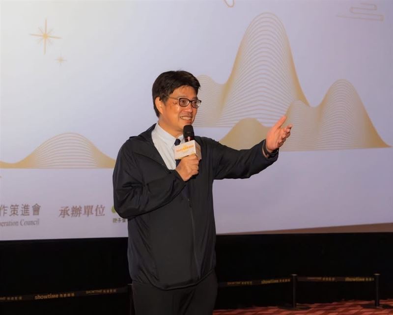 《看不見的國家》中秋特映在台中， 陸委會、臺港經濟文化合作策進會策進會邀百港澳友同聚。圖為 陸委會主委邱垂正。（圖／臺港經濟文化合作策進會提供）