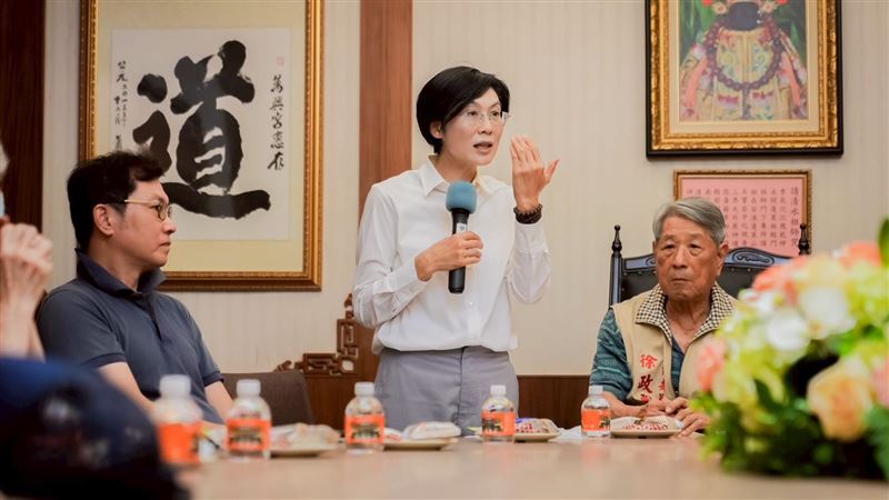 立委林岱樺今啟動廟口開講。（圖／翻攝畫面&rsquo;）