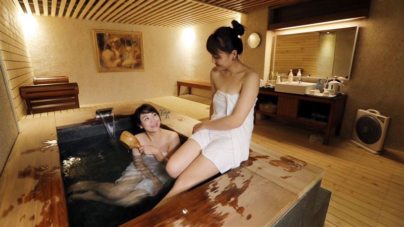 富野飯店祭買十送十！國旅住房五折起