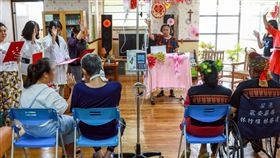 安寧病房同時舉行2場婚禮，一週後新郎官平靜離世。（圖／屏東基督教醫院提供）