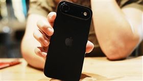 傑昇通信iPhone Air大降2千3。