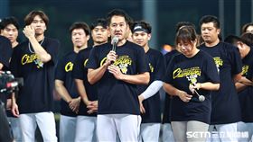 中職36年例行賽，中信兄弟勇奪下半季冠軍，總教練平野惠一喊話要拿下年度第一。（圖／記者劉彥池攝影）