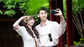 田曦薇《半熟男女》顛覆形象成「海后」。（圖／中天娛樂台提供）