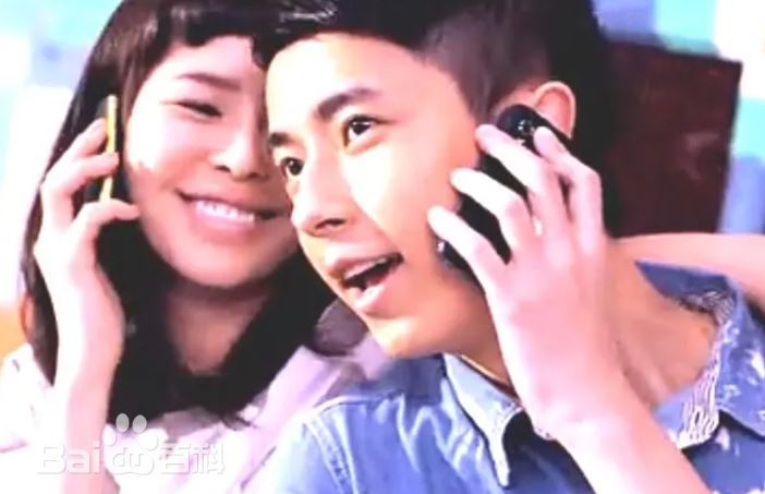 2011年4月，于朦朧在時長7分鐘的微電影《縱身一躍》中飾演男青年。（圖／翻攝自百度百科）