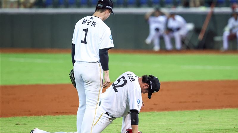 台鋼雄鷹狀元韋宏亮身體不適。（圖／台鋼雄鷹提供）
