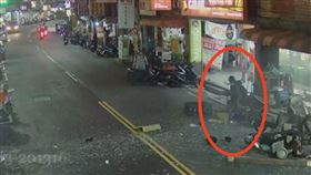 蘆洲氣爆,瞬間,便當店,員工（圖／翻攝畫面）