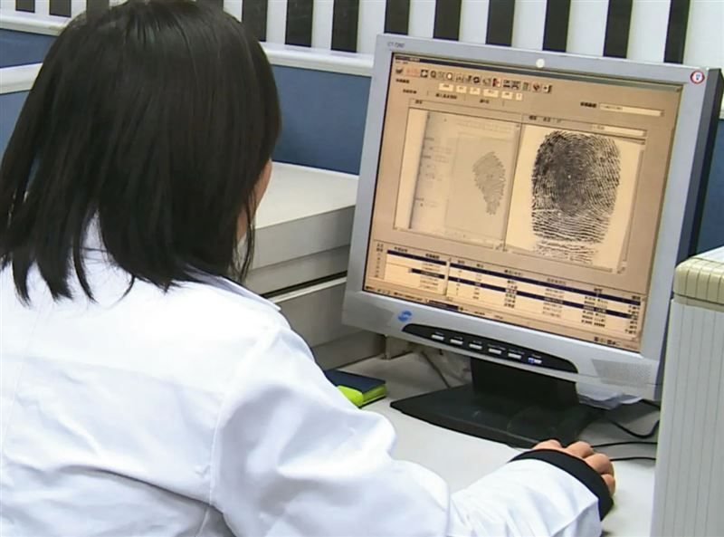 因蘇男犯案時年僅14歲，刑事局資料庫中比對不到身分，命案遲遲未破。（東森新聞提供）