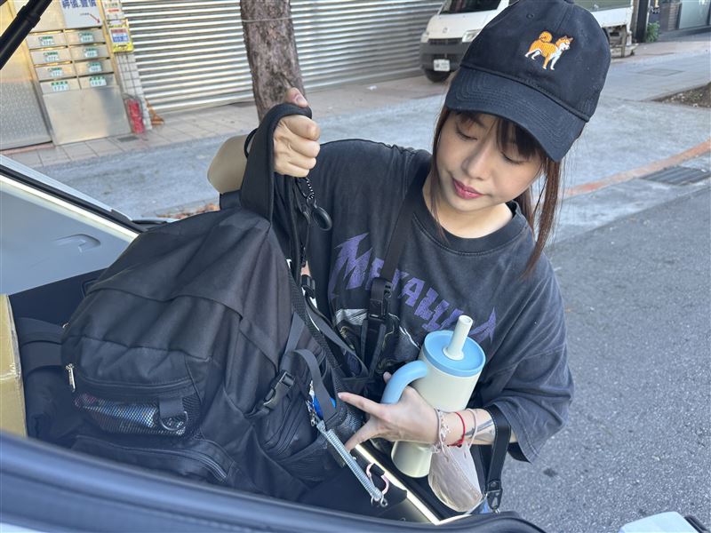 歌手林吟蔚第二次前往救災。（圖／55688台灣大車隊提供）