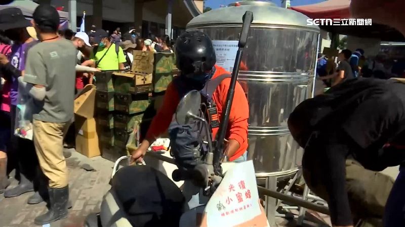 新住民網紅佐拉積極助花蓮復災