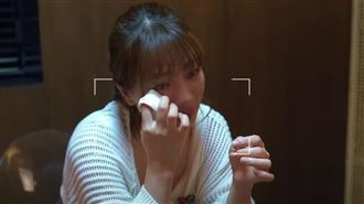 女星挺孕肚淚認：花光人生積蓄　內幕曝光