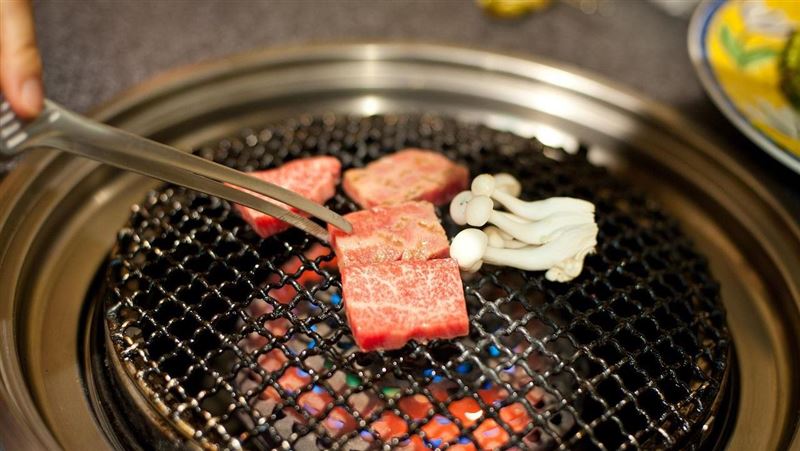 肉烤焦剝掉就能吃？配「5蔬果」解毒顧胃