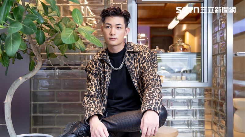 AZ李孝祖即將舉辦演唱會，接受三立新聞網專訪分享出道辛酸血淚。（圖／記者趙于瑩攝影）