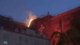 屏東基督教醫院,頂樓,火警,工地（圖／網友zzw_1109授權提供）