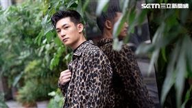 李孝祖即將舉辦演唱會，接受三立新聞網專訪分享出道辛酸血淚。（圖／記者鄭孟晃攝影）