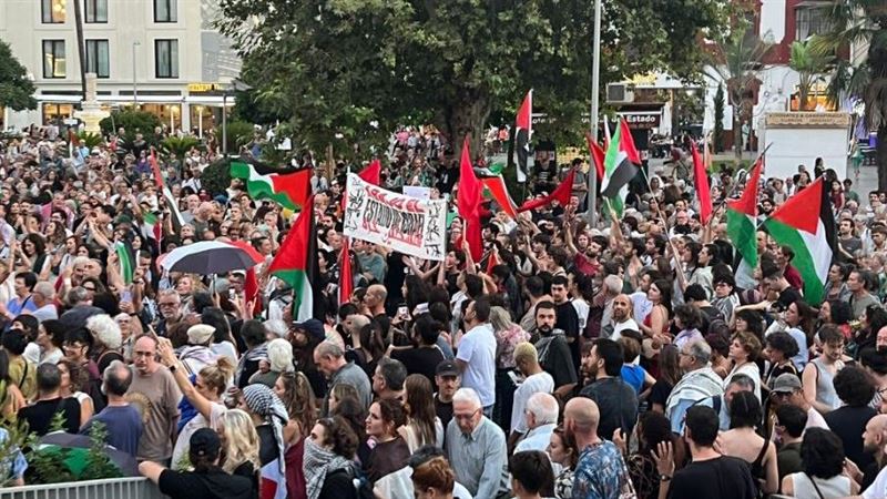 法國罷工！艾菲爾鐵塔關閉 1.6萬遊客撲空