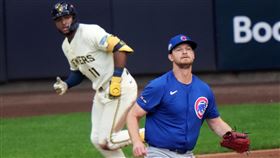 小熊先發柏伊德（Matthew Boyd）遭釀酒人開路先鋒奇里歐（Jackson Chourio）敲安。（圖／美聯社／達志影像）