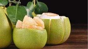 ▲白露時柚子正逢盛產（圖／CANVA製作）