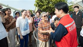 中秋連假第二天，賴清德今（5）日上午先赴嘉義東石鄉勘災。（圖／總統府提供）