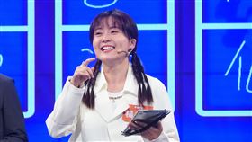 楊小黎自嘲，很多國語文都還給老師了，今天是來妨礙風化的！（圖／公視提供）