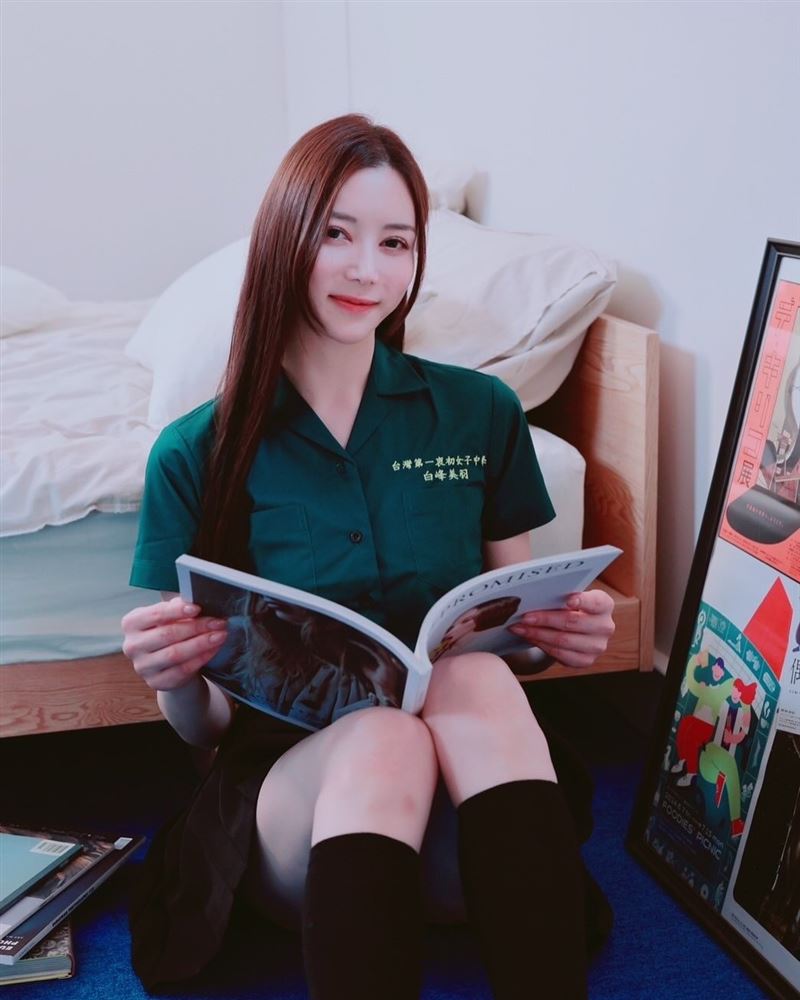 白峰美羽曾來台舉辦見面會扮小綠綠，她目標是挑戰母性角色。（圖／翻攝自IG @miu_shiromine）