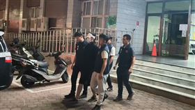 苗栗,BB槍,搶劫,超商,襲警,越南,男大生（圖／翻攝畫面）