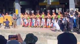 馬太鞍原住民表演傳統歌舞表達感謝。（圖／取自Threads）