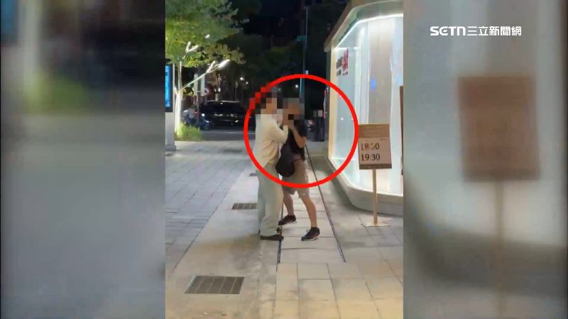 民眾與偷拍狼發生肢體衝突