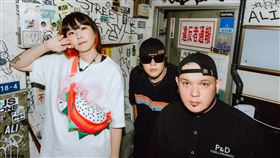 怕胖團參與《滾石撞樂隊2》「魔改」〈孤單北半球〉，林依晨驚喜認證：非常熱血搖滾（圖／滾石唱片提供）