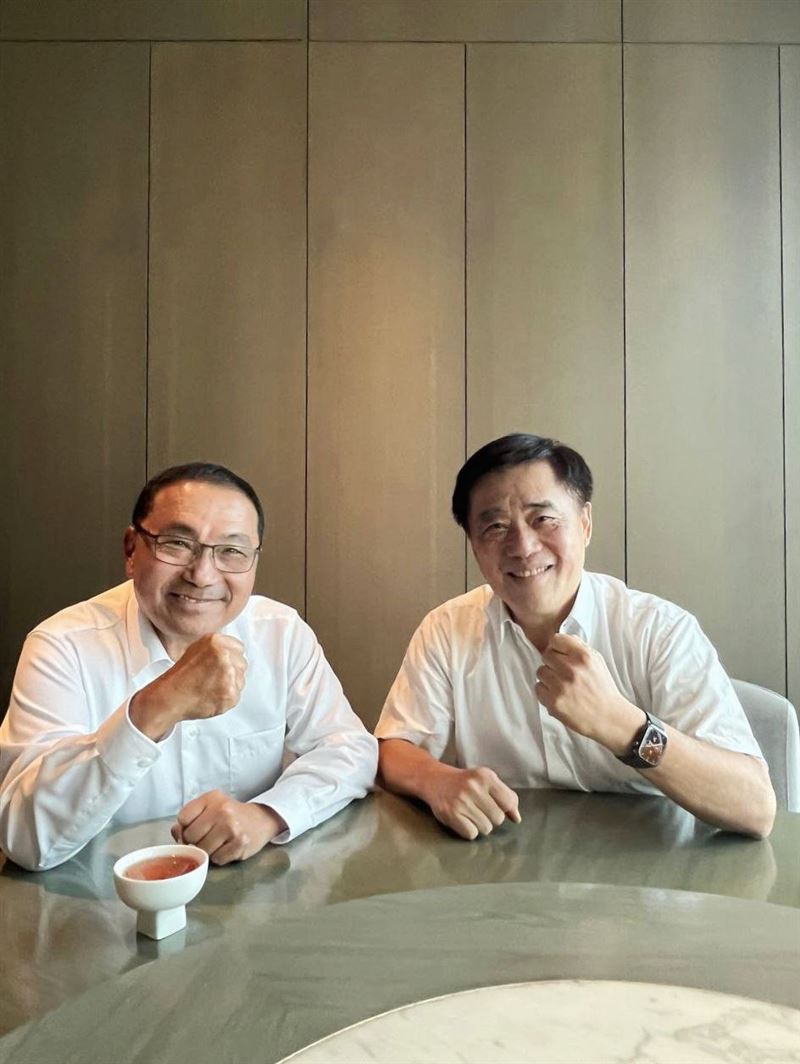 郝龍斌曝侯友宜力挺他擔任國民黨主席。（圖／翻攝自郝龍斌臉書）