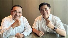 郝龍斌曝侯友宜力挺他擔任國民黨主席。（圖／翻攝自郝龍斌臉書）