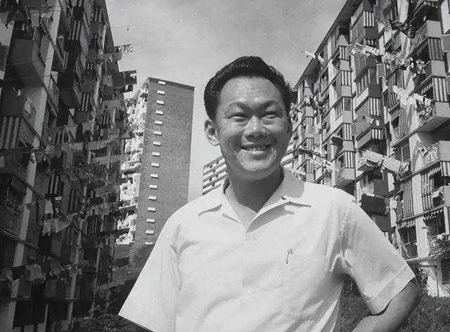 新加坡初獨立之時，李光耀曾對外說了這麼一段話。「我不是中國人，就如甘迺迪總統不是個愛爾蘭人。」（圖／翻攝自百度百科）
