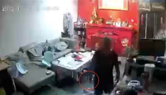 62歲還啃老！跟年邁母要不到錢喊要砍全家