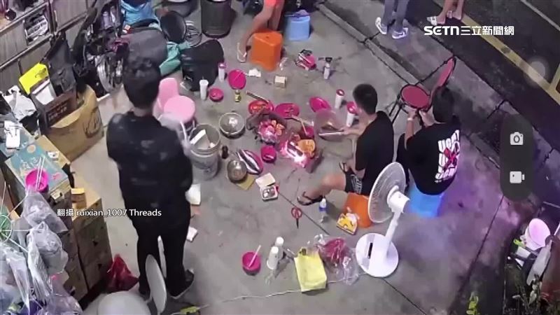 地板受熱不均、直接爆炸開來