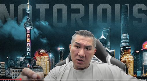 要被辦了！館長突預告現身　黃國昌陪出面